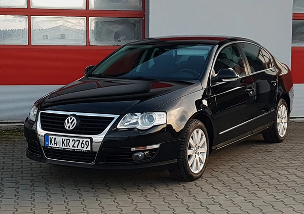 Volkswagen Passat cena 21900 przebieg: 159000, rok produkcji 2005 z Mielec małe 172